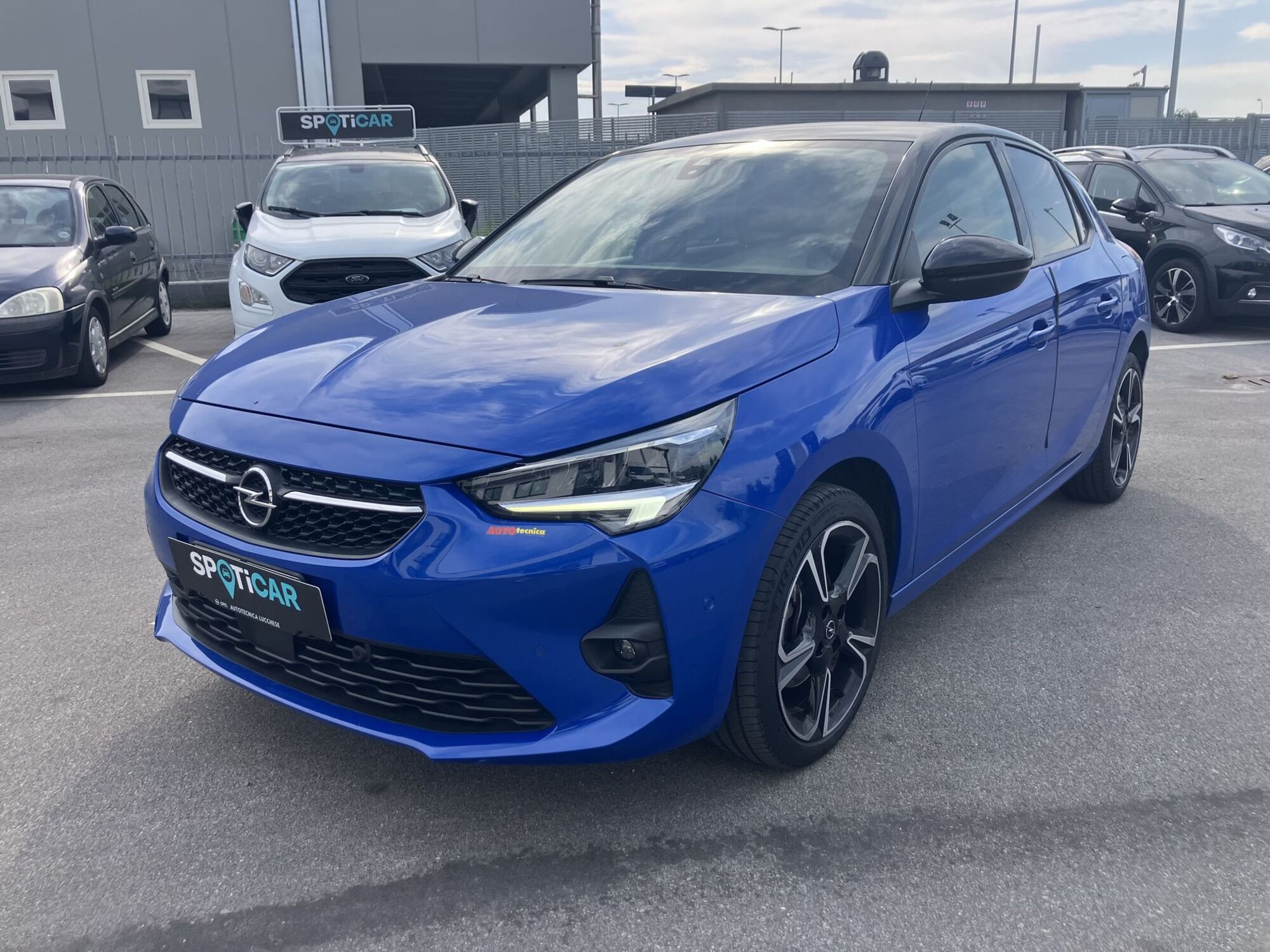 Opel Corsa 1.2 100 CV GS Line  del 2020 usata a Viareggio