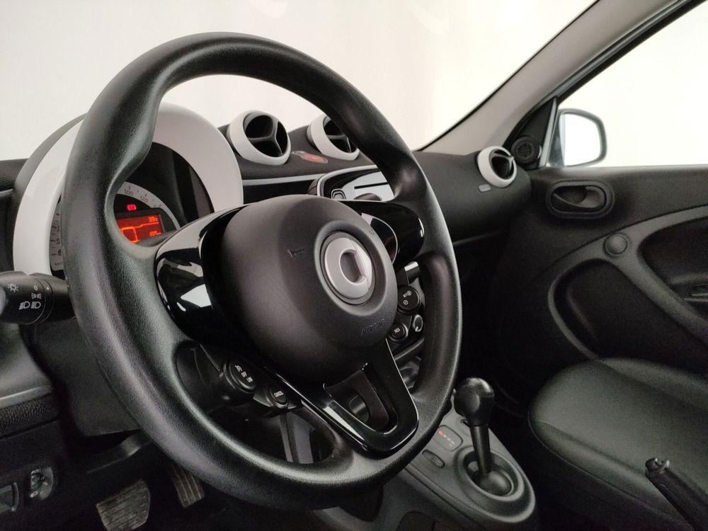 smart forfour usata a Roma (11)