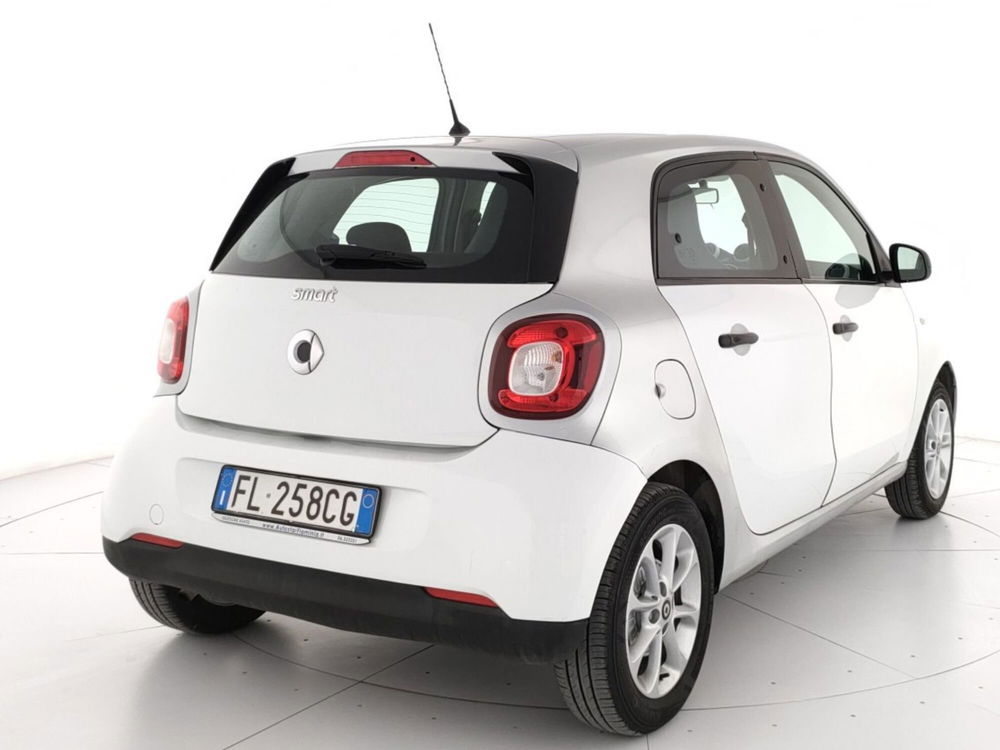 smart forfour usata a Roma (2)