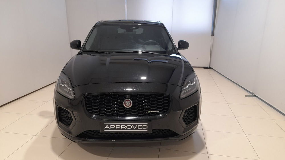 Jaguar E-Pace usata a Livorno (7)