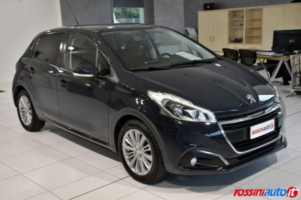 Peugeot 208 usata a Brescia (7)