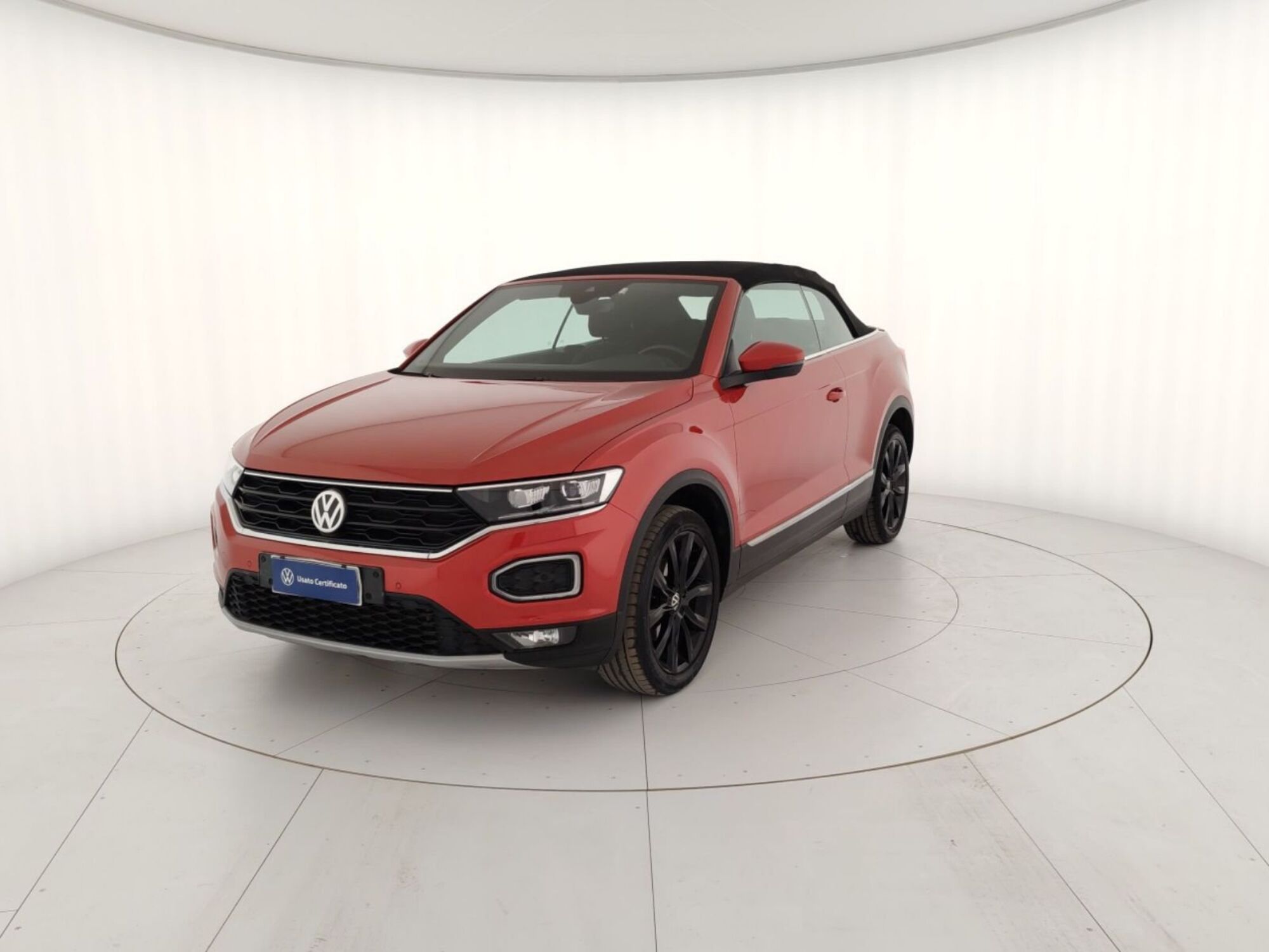 Volkswagen T-Roc Cabrio 1.5 TSI ACT DSG Style  del 2021 usata a Massa