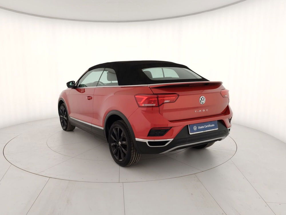 Volkswagen T-Roc Cabrio usata a Massa-Carrara (8)