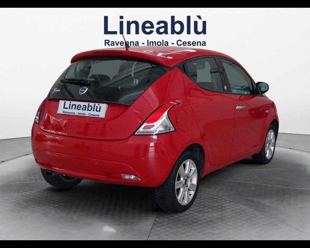 Lancia Ypsilon usata a Forlì-Cesena (5)