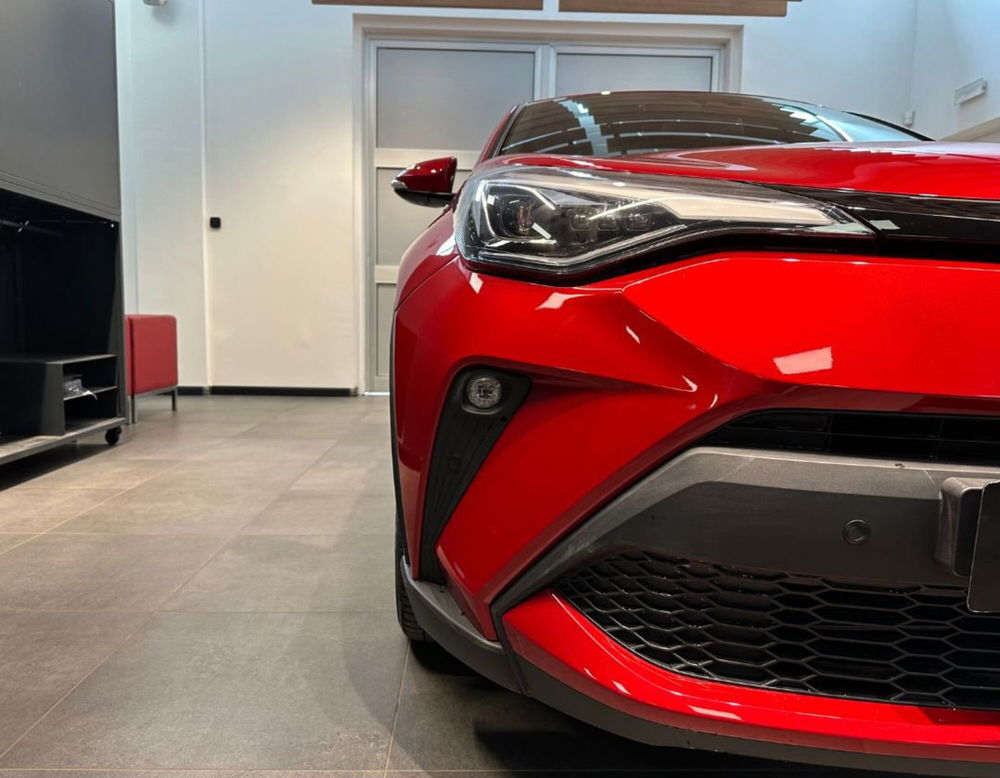 Toyota Toyota C-HR usata a Ferrara (16)