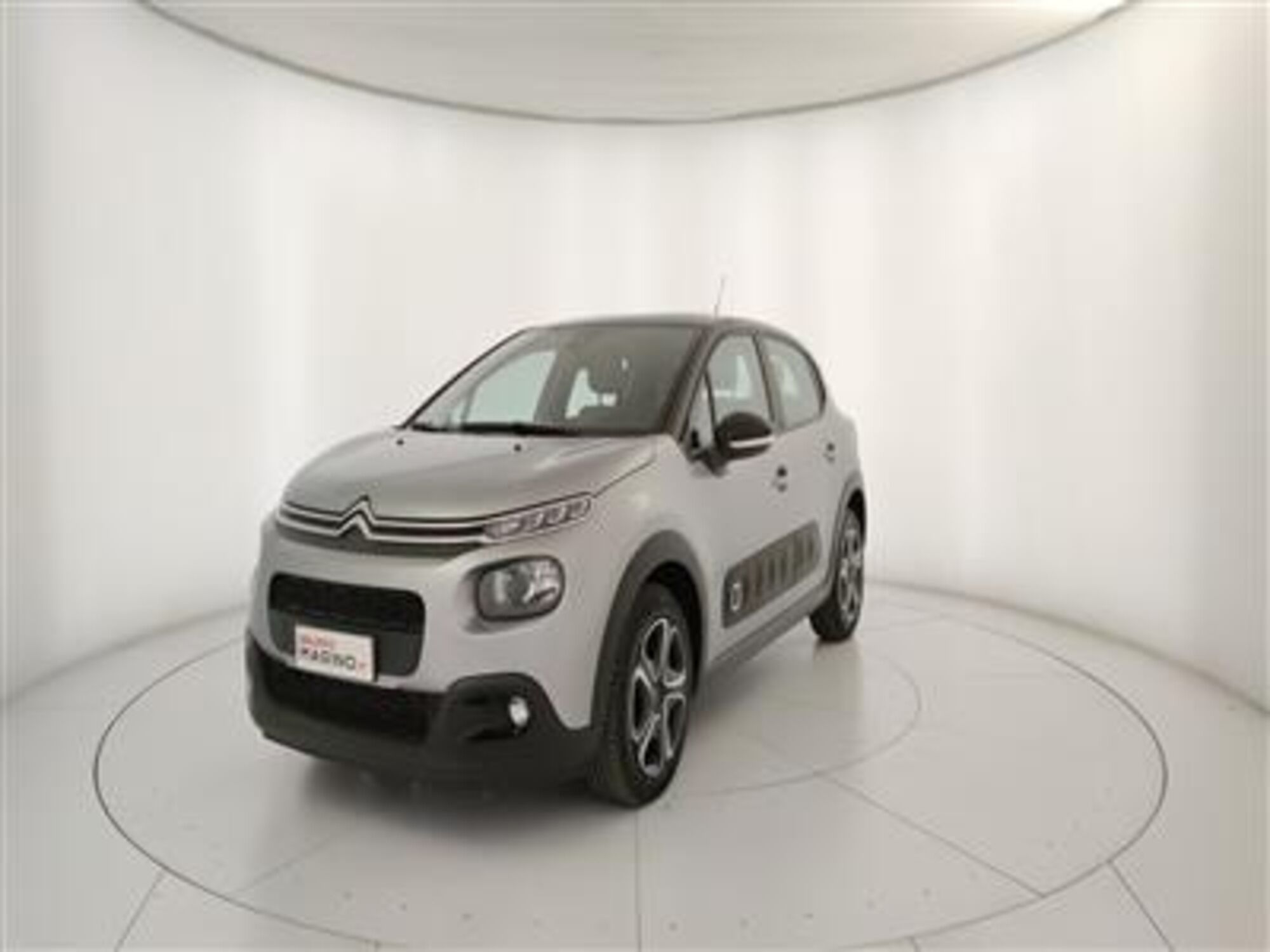 Citroen C3 BlueHDi 100 S&amp;S Shine  del 2019 usata a Bari