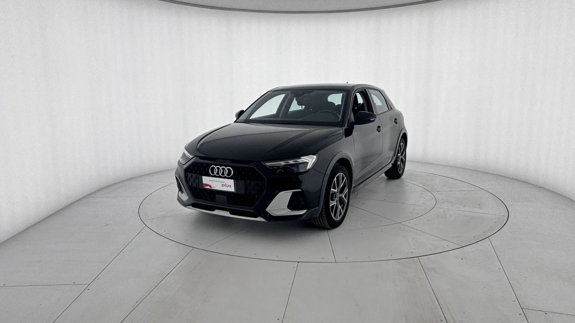 Audi A1 citycarver 30 TFSI S tronic Admired  del 2021 usata a Massa