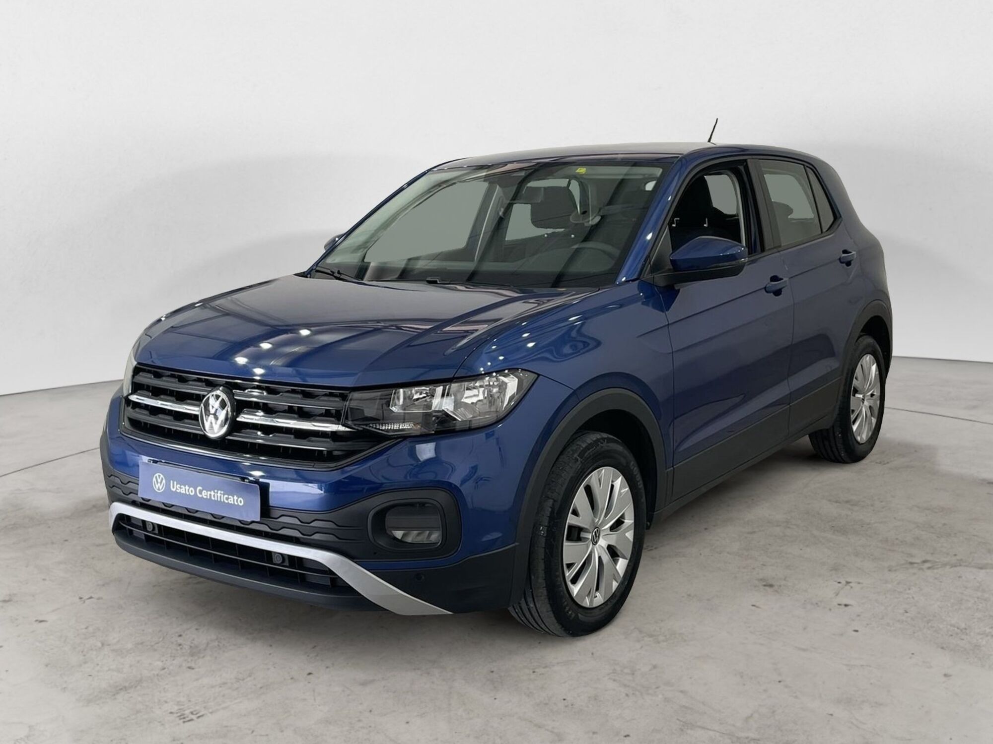 Volkswagen T-Cross 1.0 TSI Urban BMT del 2021 usata a Massa