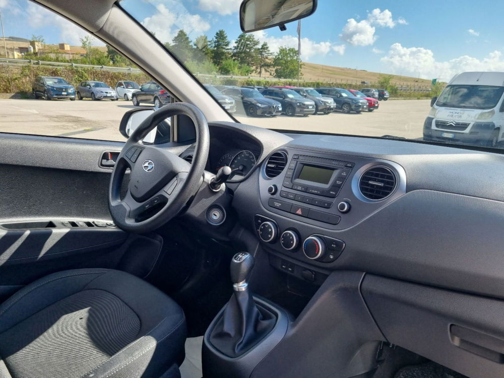 Hyundai i10 usata a Potenza (10)