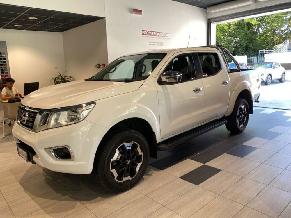 Nissan Navara usata a Como (2)