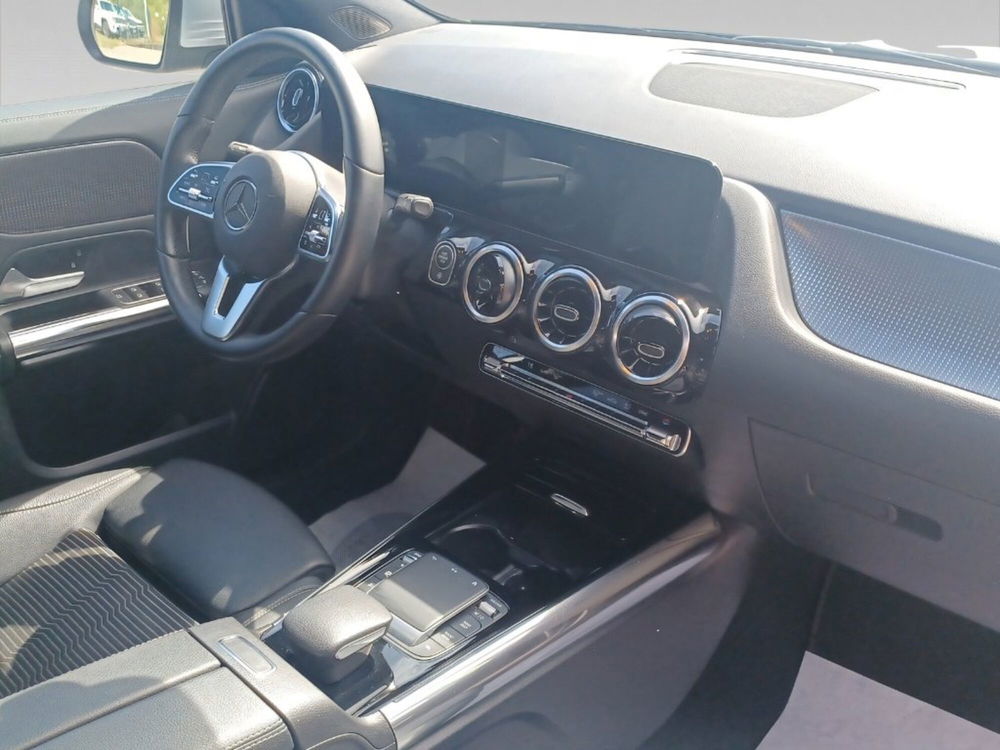 Mercedes-Benz GLA SUV usata a Siena (14)