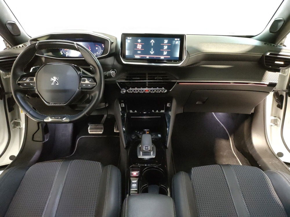 Peugeot 2008 usata a L'Aquila (16)