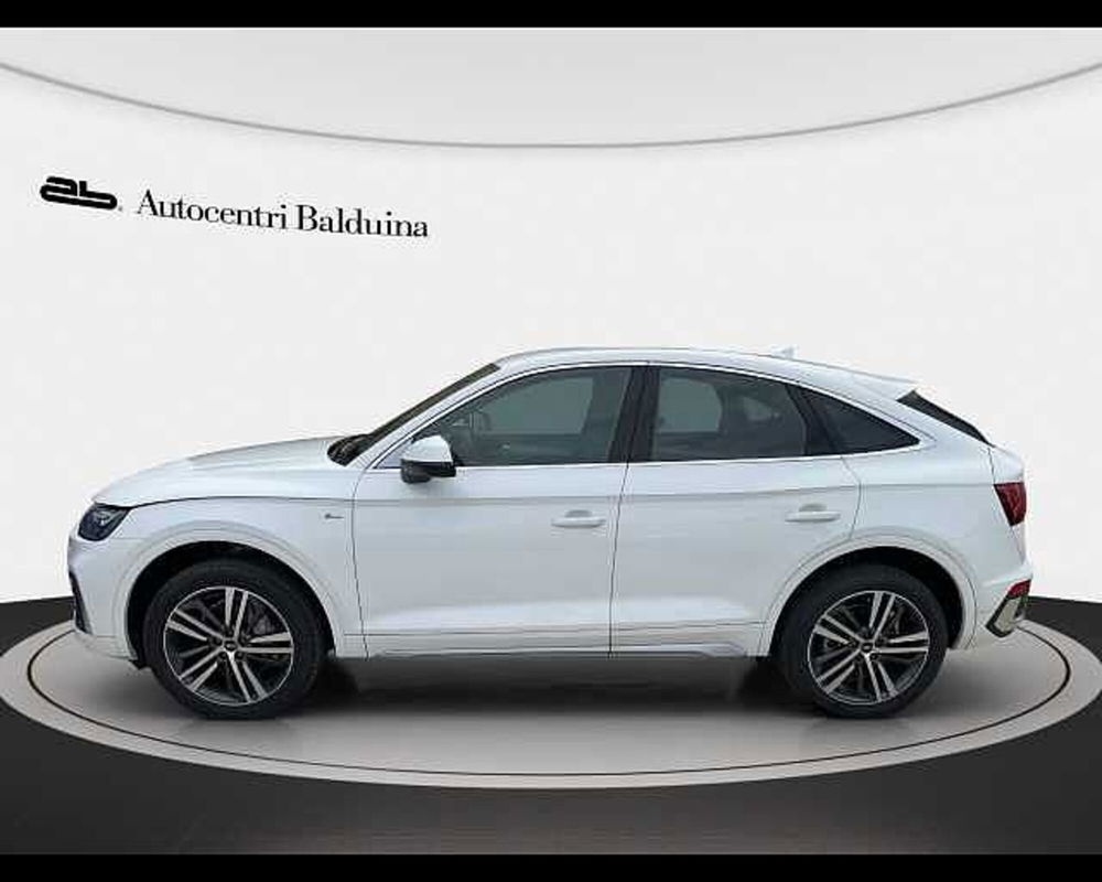 Audi Q5 Sportback nuova a Roma (3)