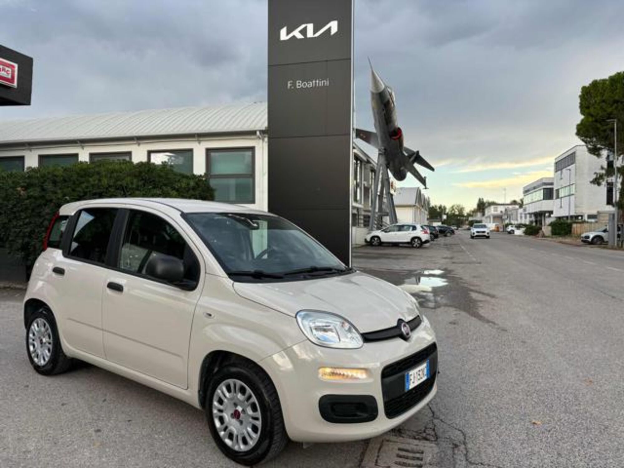 Fiat Panda 1.2 Pop  del 2017 usata a Pesaro