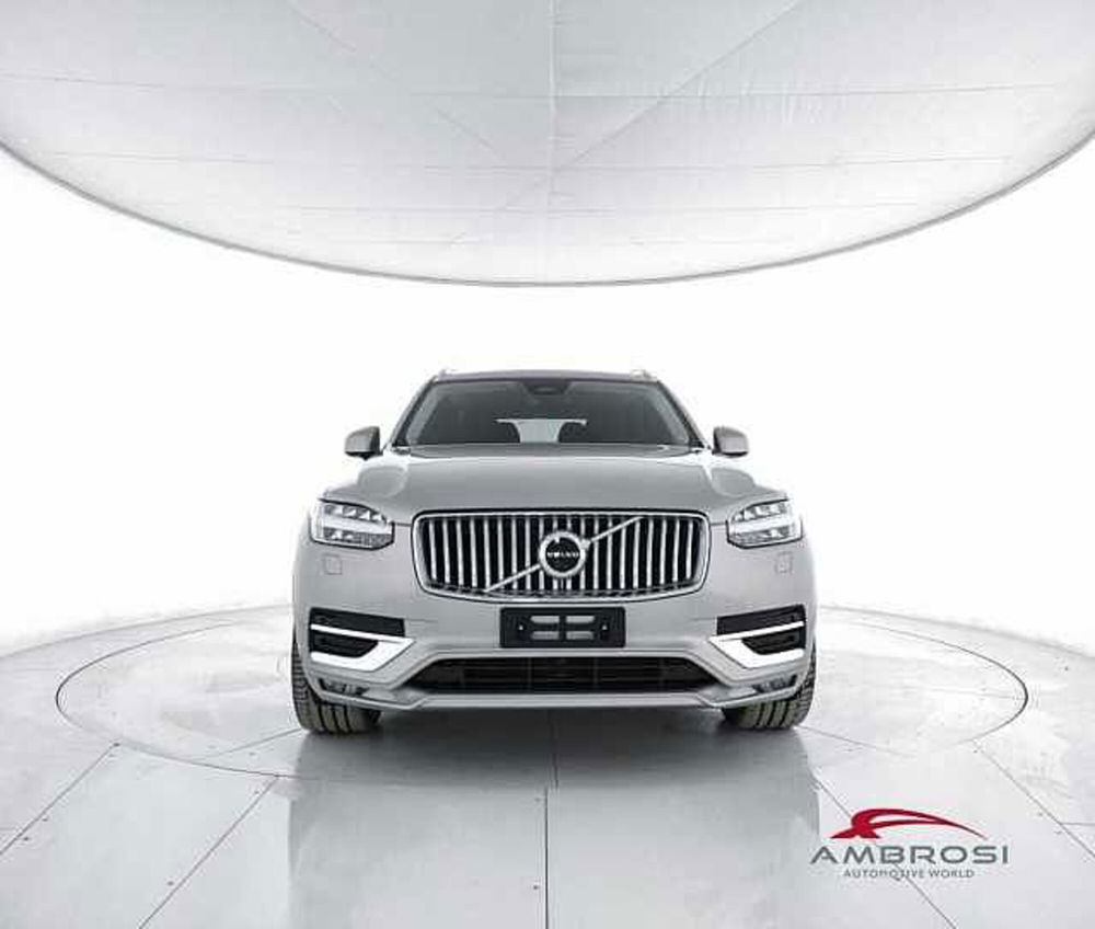 Volvo XC90 nuova a Perugia (5)