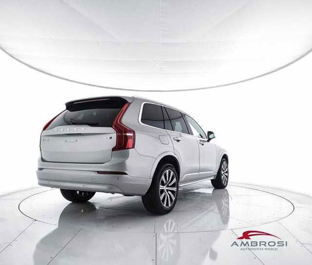 Volvo XC90 nuova a Perugia (3)