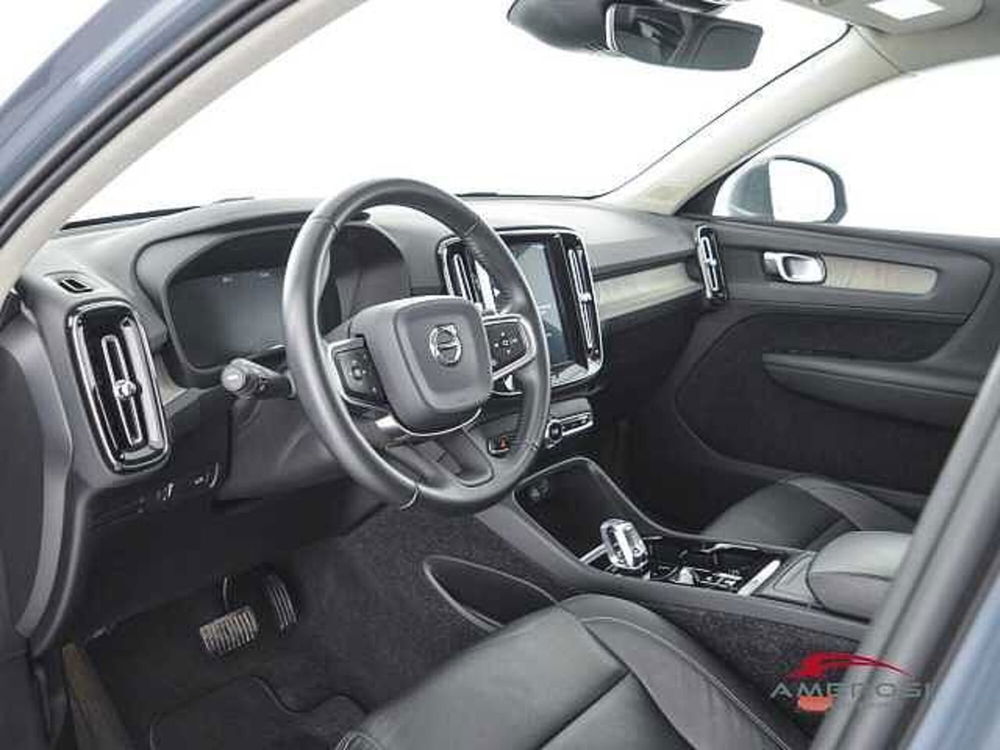 Volvo XC40 usata a Viterbo (8)