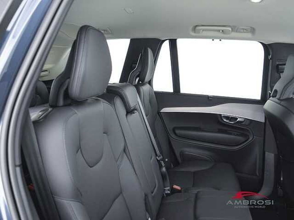 Volvo XC90 nuova a Viterbo (11)