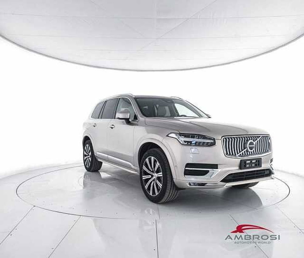 Volvo XC90 nuova a Viterbo (2)