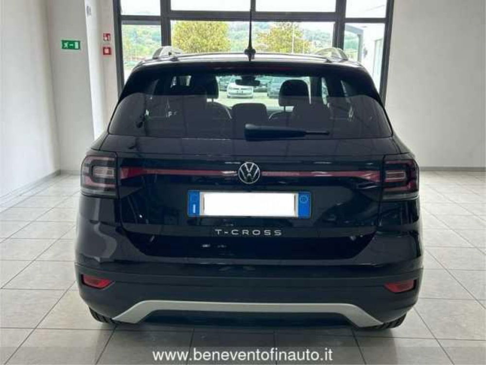 Volkswagen T-Cross usata a Avellino (8)