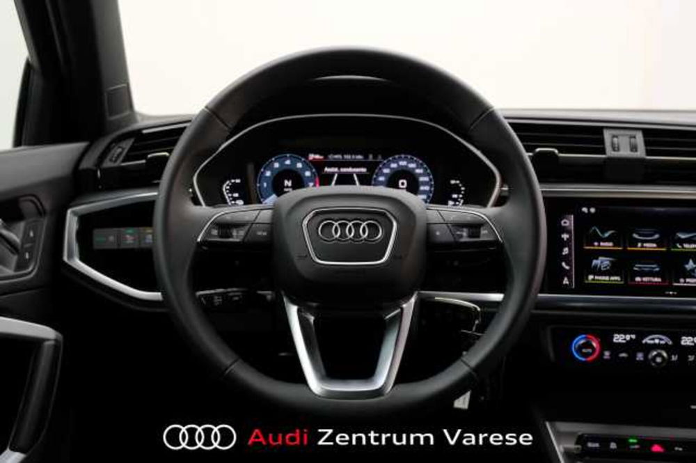 Audi Q3 Sportback nuova a Varese (11)