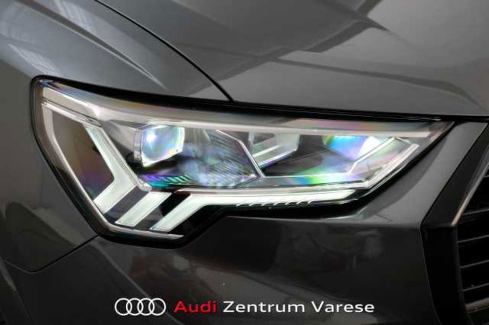 Audi Q3 Sportback nuova a Varese (3)