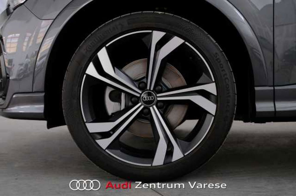 Audi Q3 Sportback nuova a Varese (4)