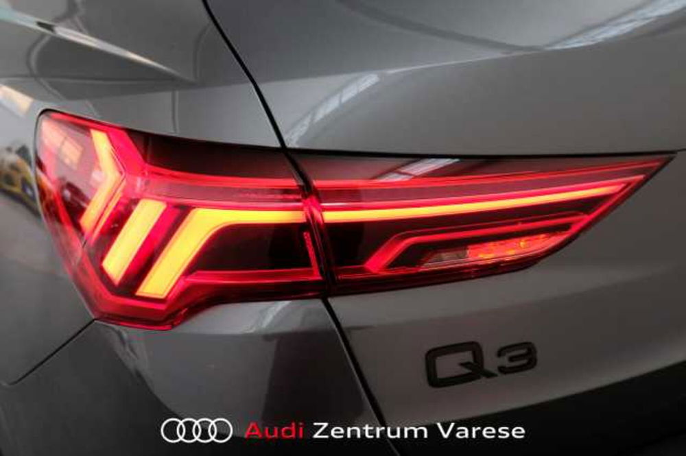 Audi Q3 Sportback nuova a Varese (6)