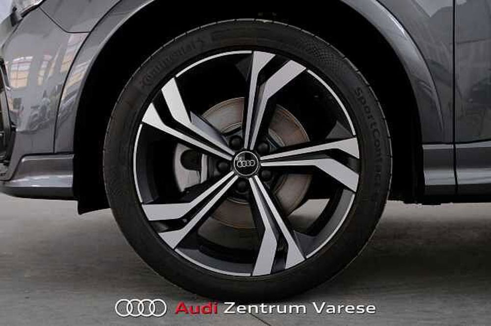 Audi Q3 Sportback nuova a Varese (3)