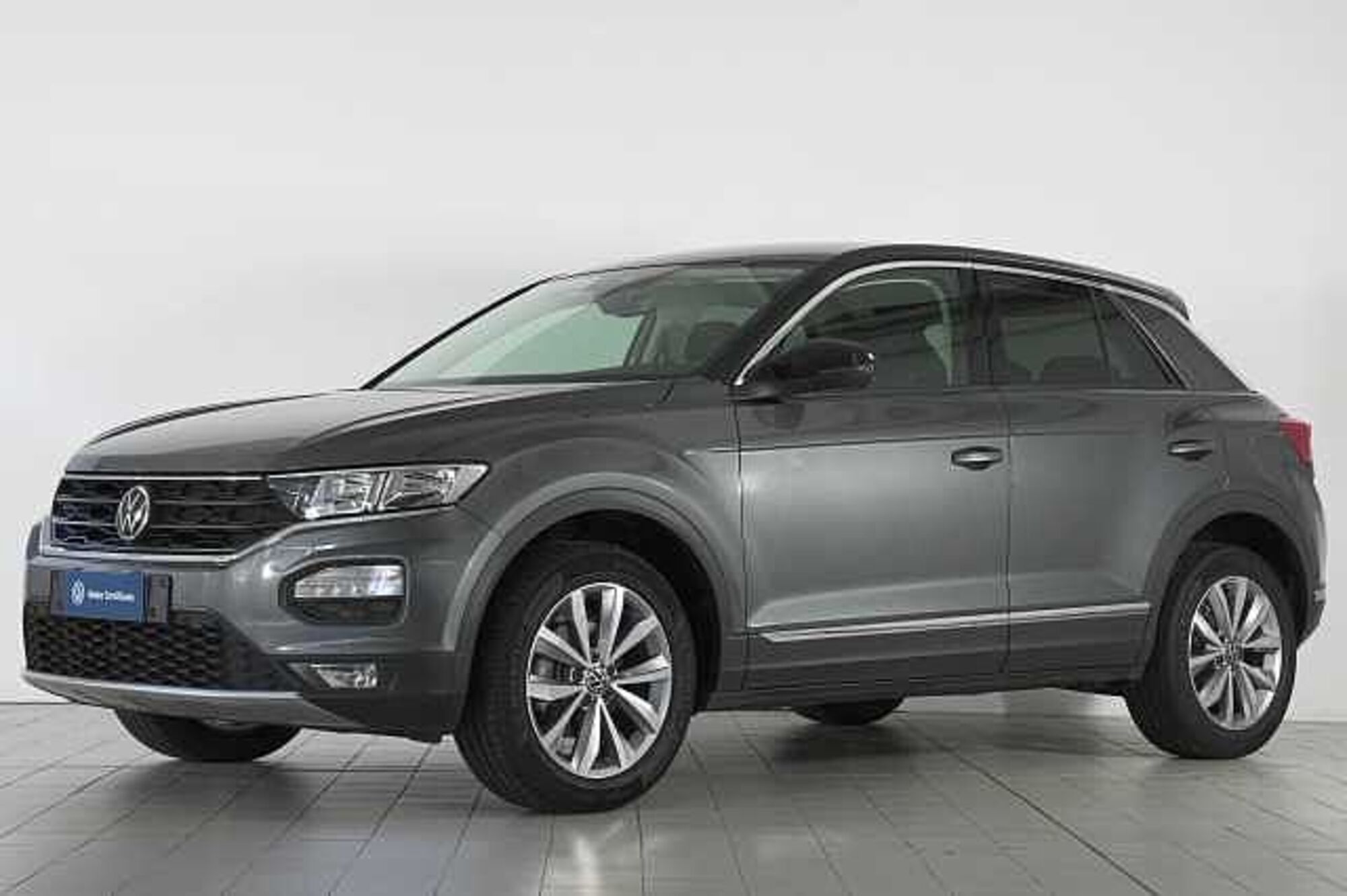 Volkswagen T-Roc 1.5 TSI ACT Style BlueMotion Technology  del 2021 usata a Barni