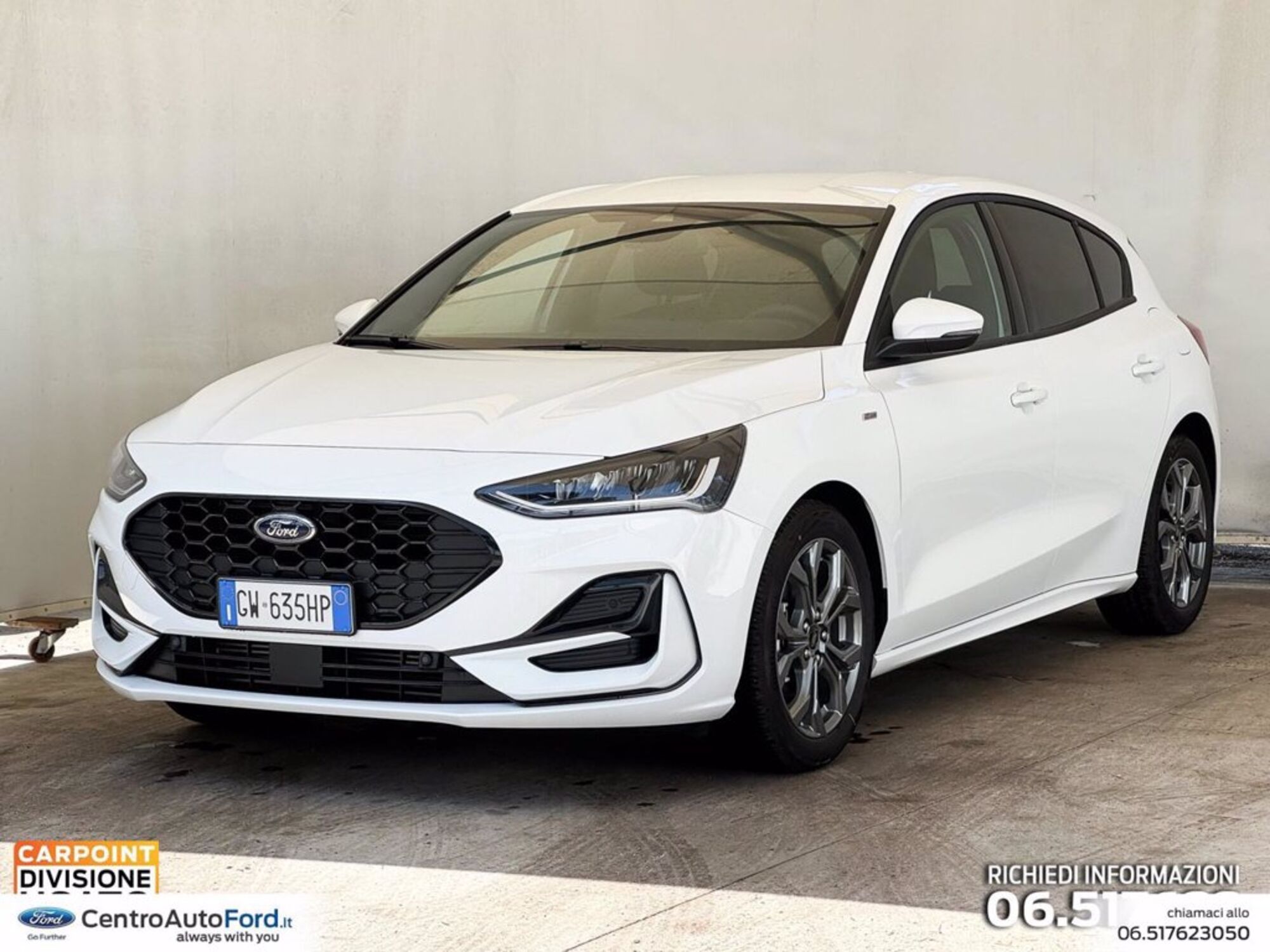 Ford Focus Tre Volumi 1.0t ecoboost h ST-Line 125cv nuova a Albano Laziale