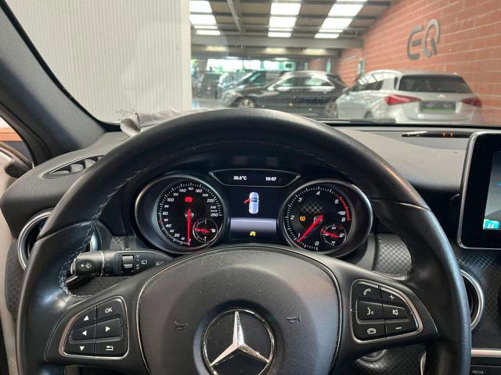 Mercedes-Benz Classe A usata a Milano (9)