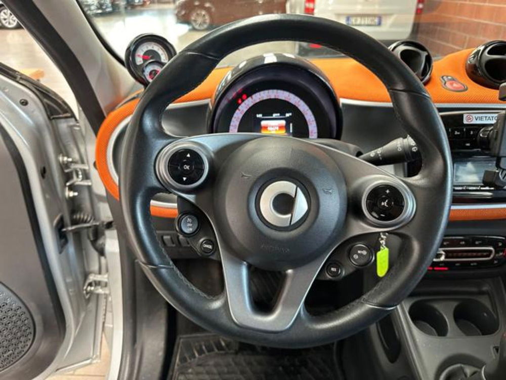 smart forfour usata a Milano (13)