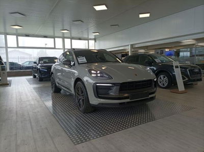 Porsche Macan 2.0 T 265cv pdk del 2023 usata a Magenta