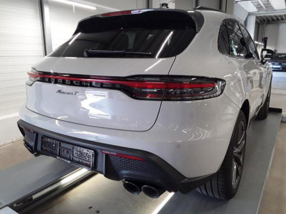 Porsche Macan usata a Milano (9)