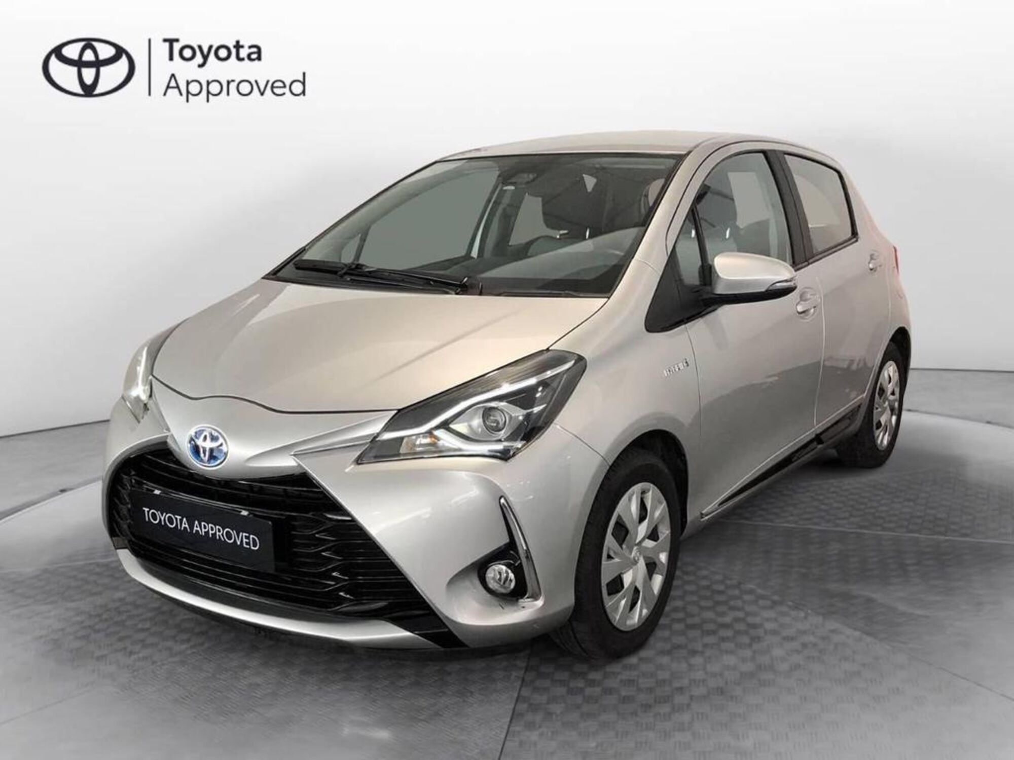 Toyota Yaris Cross 1.5 Hybrid 5p. E-CVT Active del 2020 usata a Torino