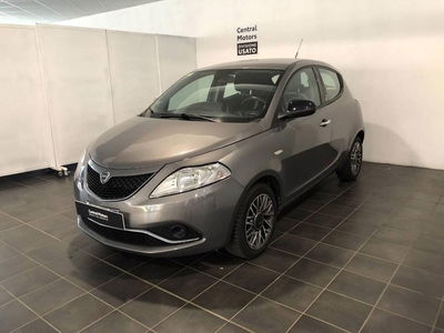 Lancia Ypsilon 1.3 MJT 16V 95 CV 5 porte S&amp;S Gold  del 2016 usata a Torino