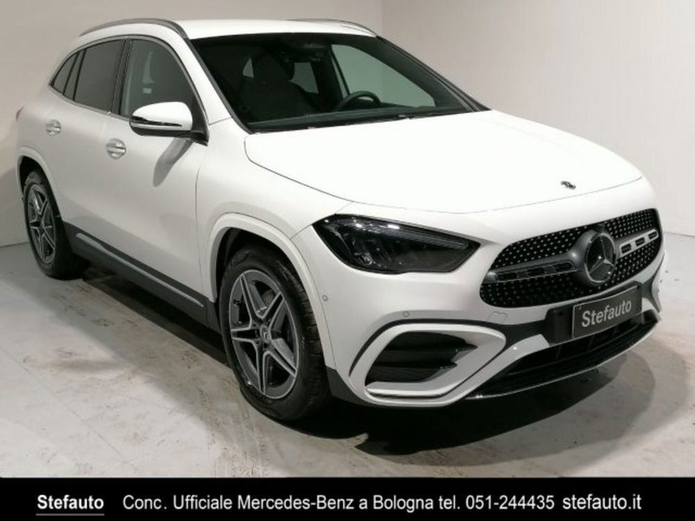 Mercedes-Benz GLA SUV nuova a Bologna