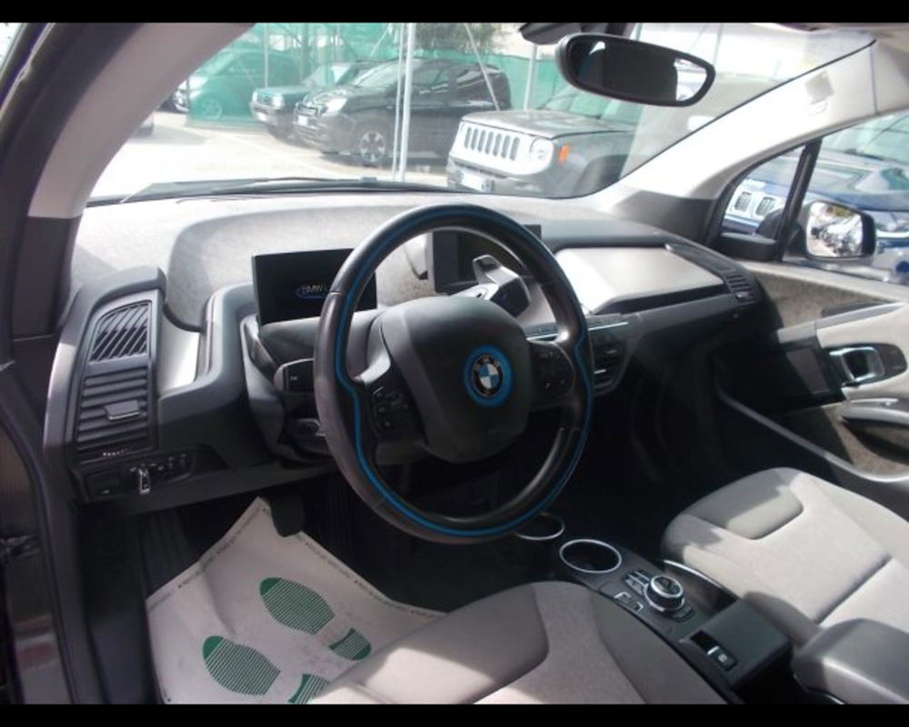 BMW i3 usata a Aosta (6)