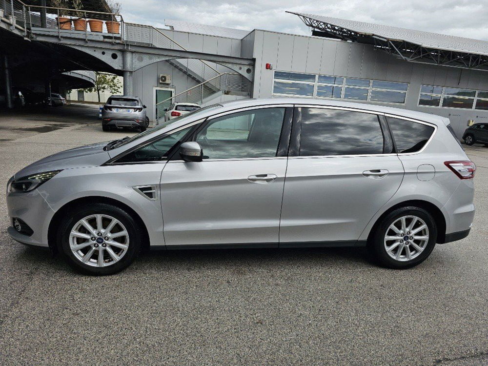 Ford S-Max usata a Ancona (2)