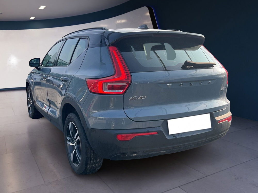 Volvo XC40 usata a Torino (5)