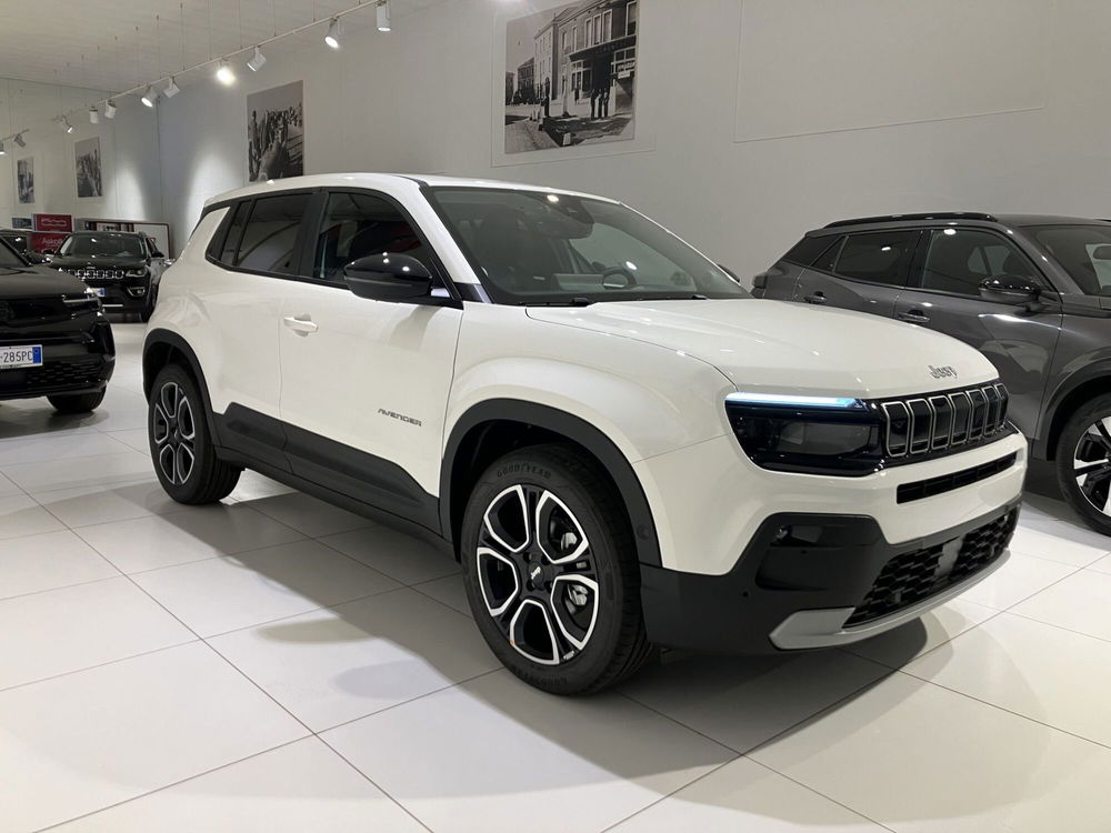 Jeep Avenger nuova a Parma (3)