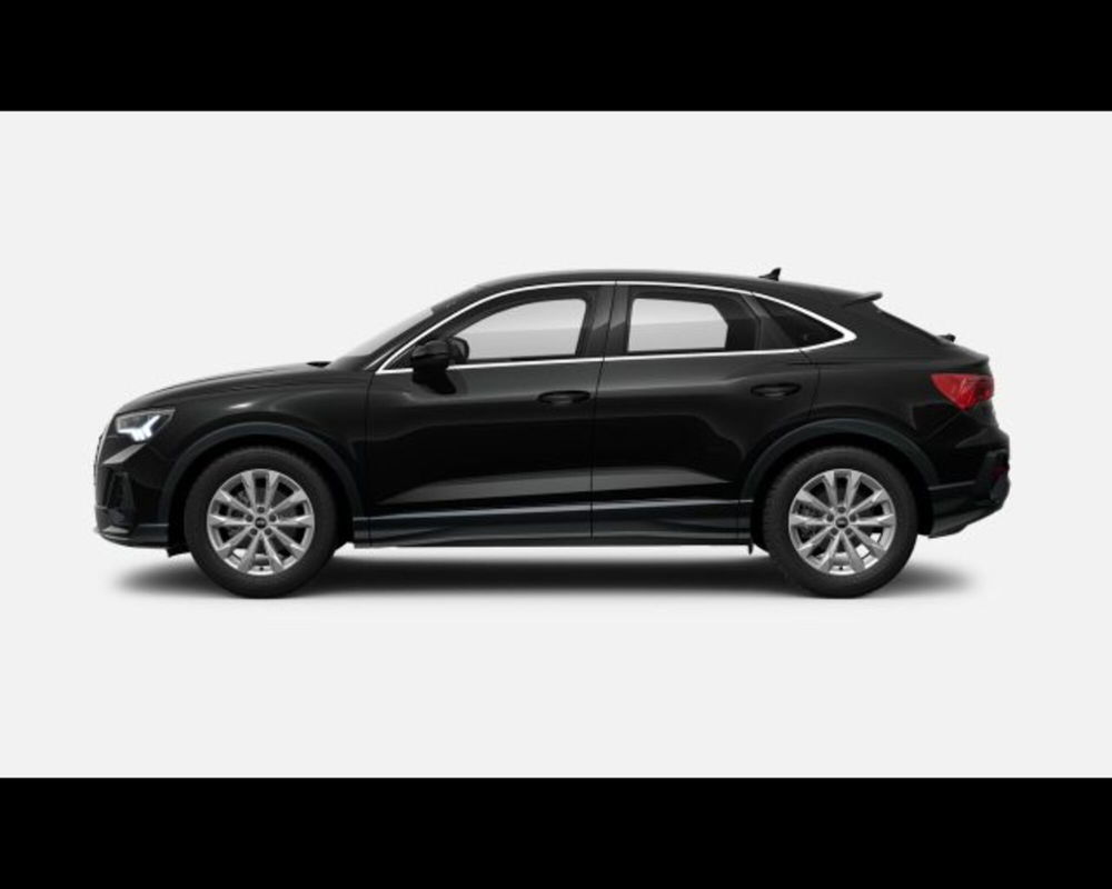 Audi Q3 Sportback nuova a Treviso (2)