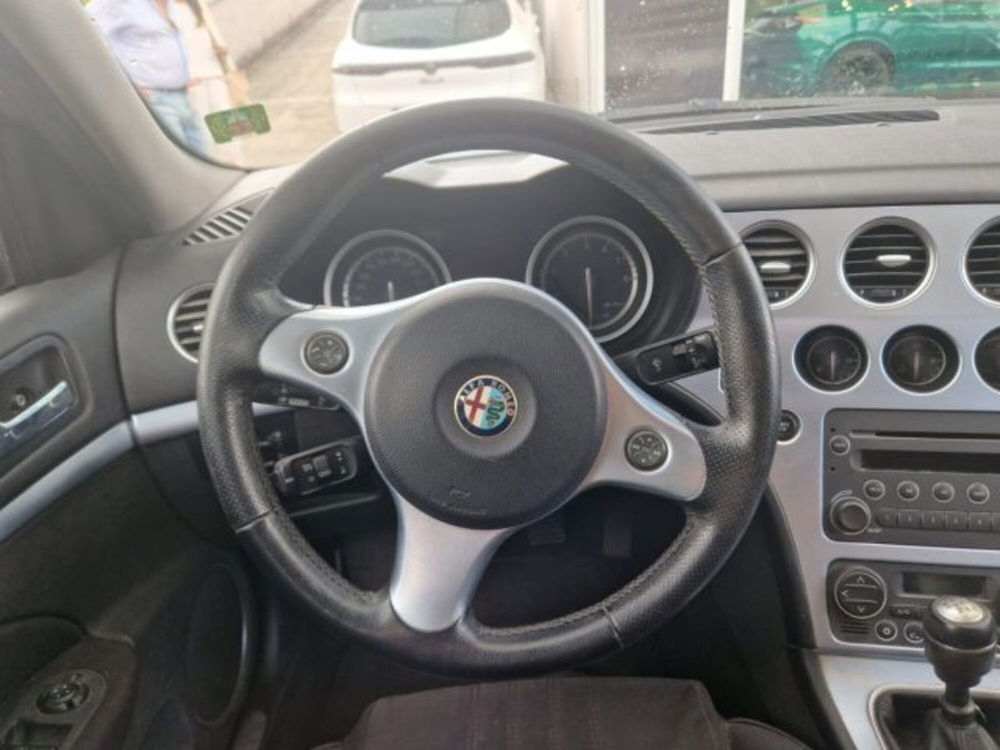 Alfa Romeo 159 usata a Terni (13)