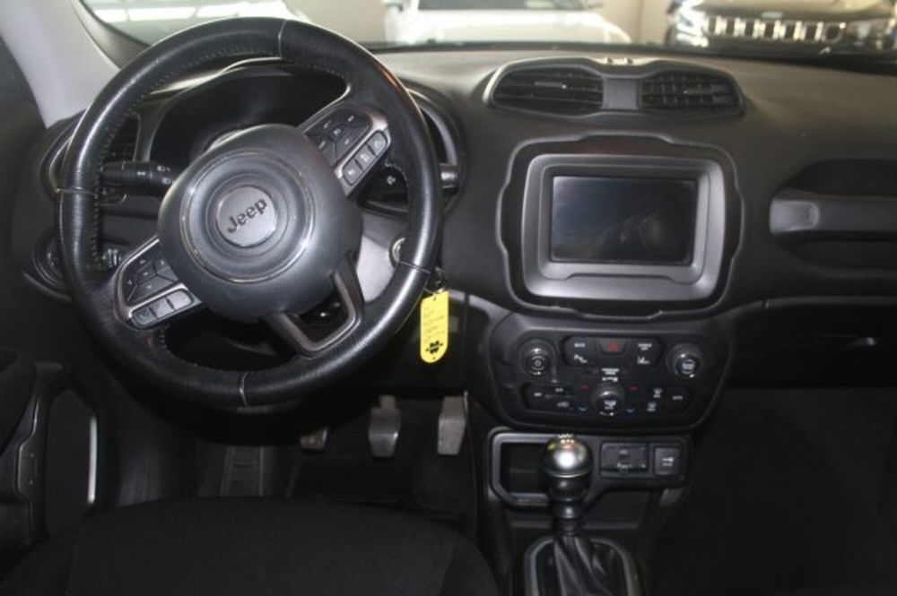 Jeep Renegade usata a Terni (11)