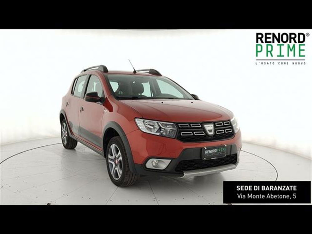 Dacia Sandero usata a Milano (6)