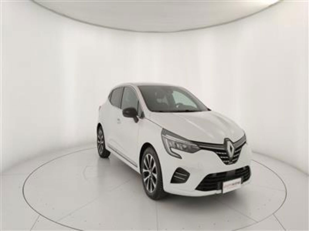 Renault Clio usata a Bari (11)