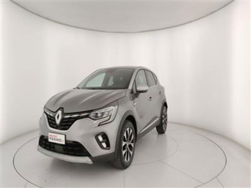 Renault Captur 1.0 tce Techno 90cv del 2023 usata a Bari