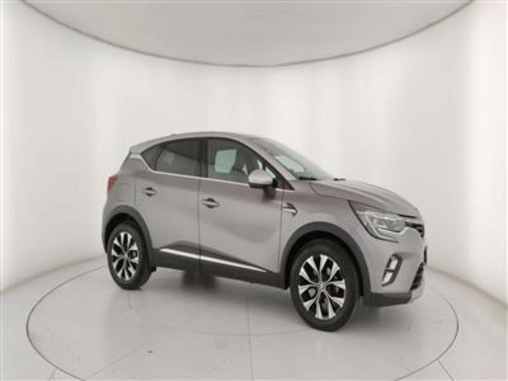 Renault Captur usata a Bari (10)