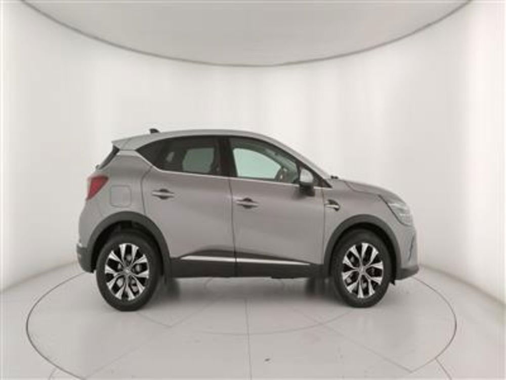 Renault Captur usata a Bari (9)